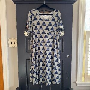 Lularoe XL modified Carly dress